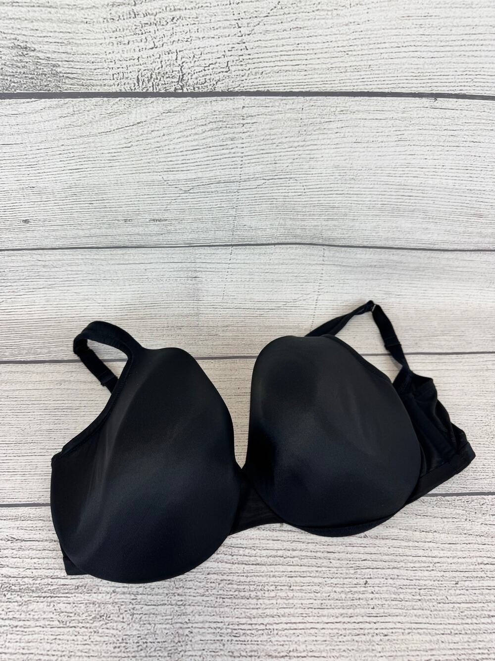 Cacique Plus Size Black Smooth Lightly Lined Full Coverage Bra Size 38G